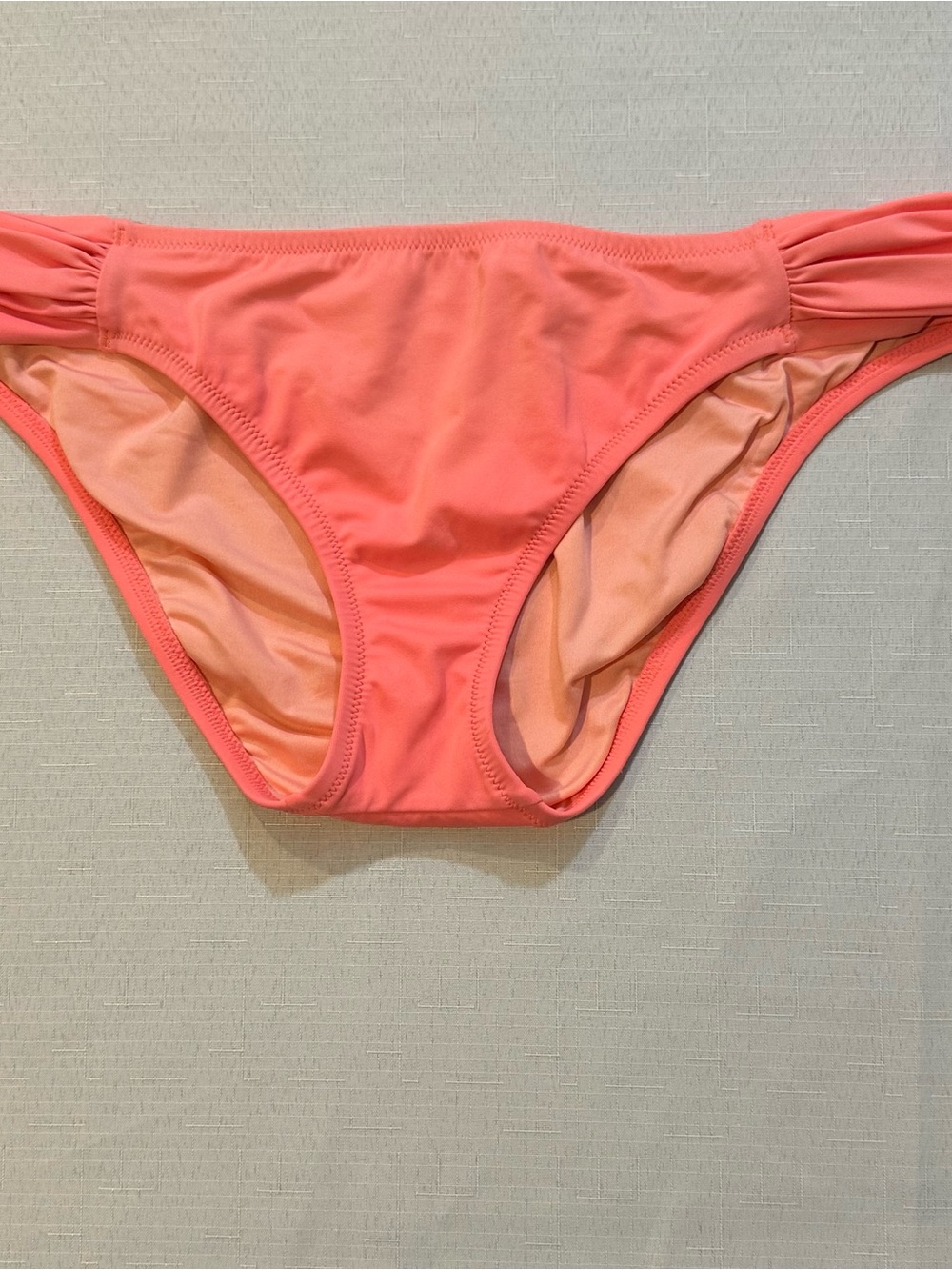 Victoria’s Secret Knockout Coral Pink Bikini Bottom Size L